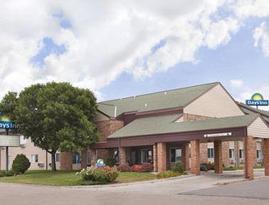Sunset Inn & Suites Lincoln Bagian luar foto
