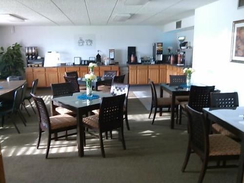 Sunset Inn & Suites Lincoln Bagian luar foto